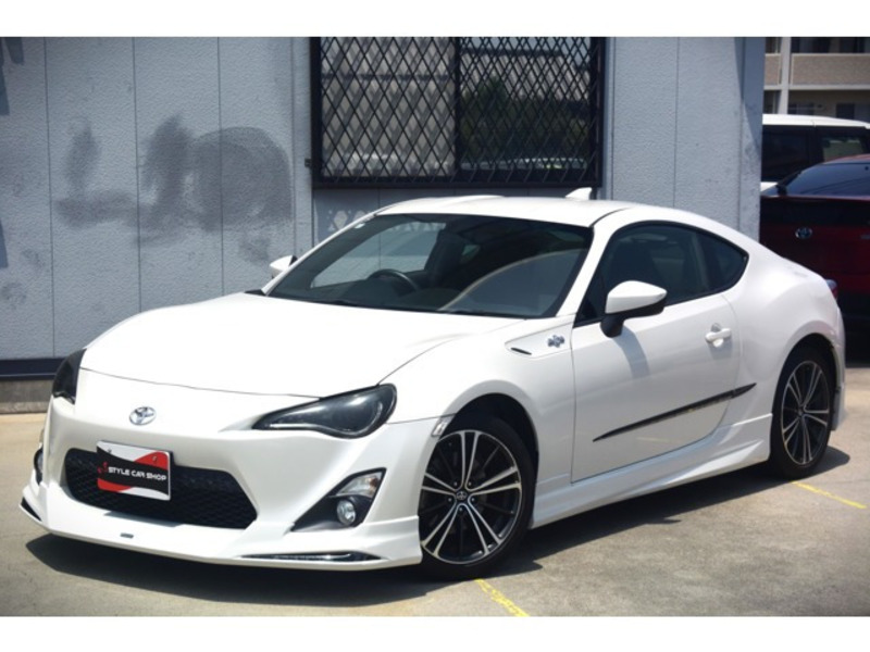 TOYOTA 86