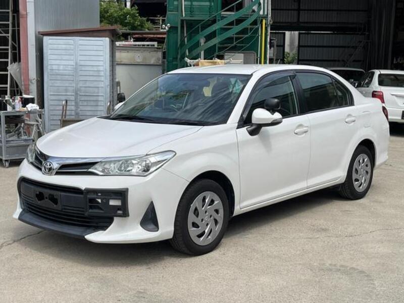 COROLLA AXIO