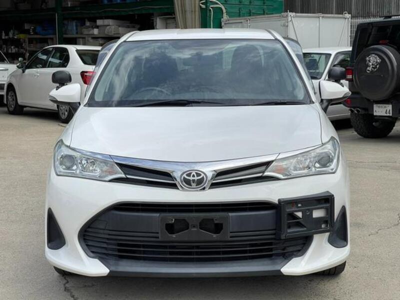 COROLLA AXIO