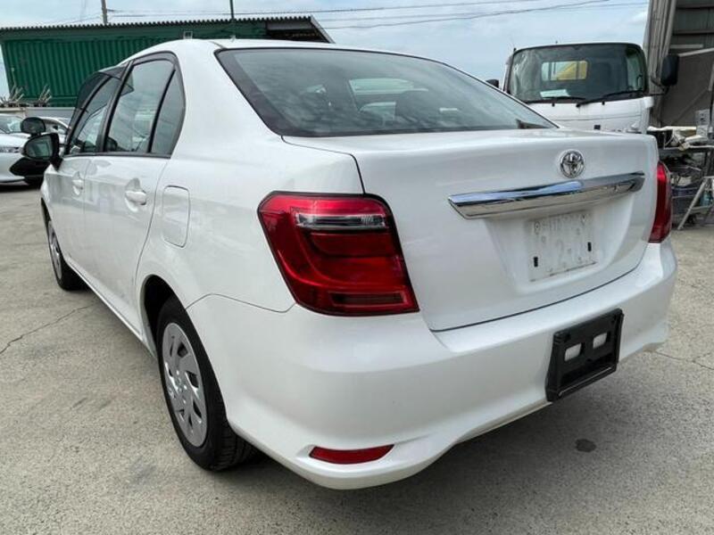 COROLLA AXIO