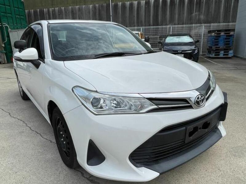 COROLLA AXIO