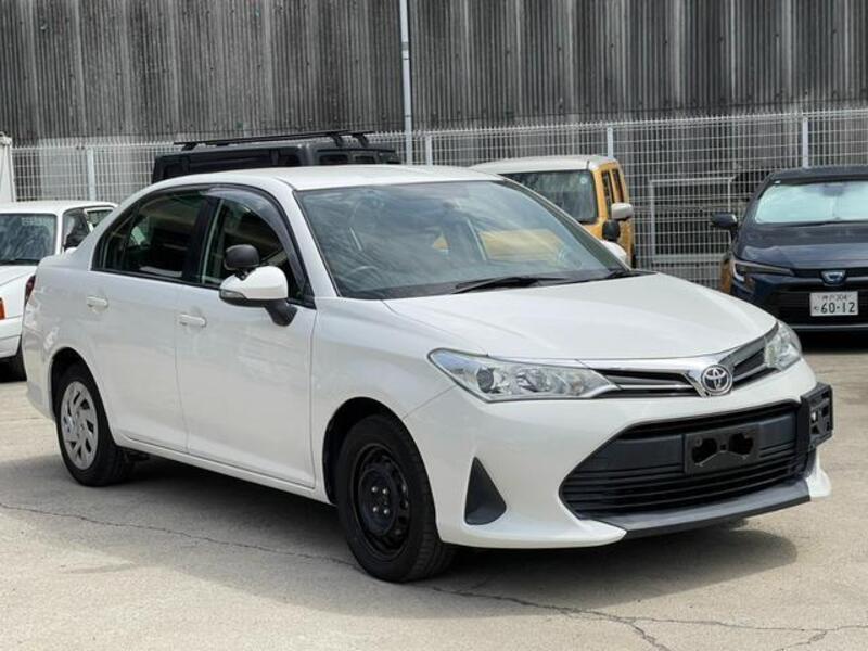 TOYOTA COROLLA AXIO
