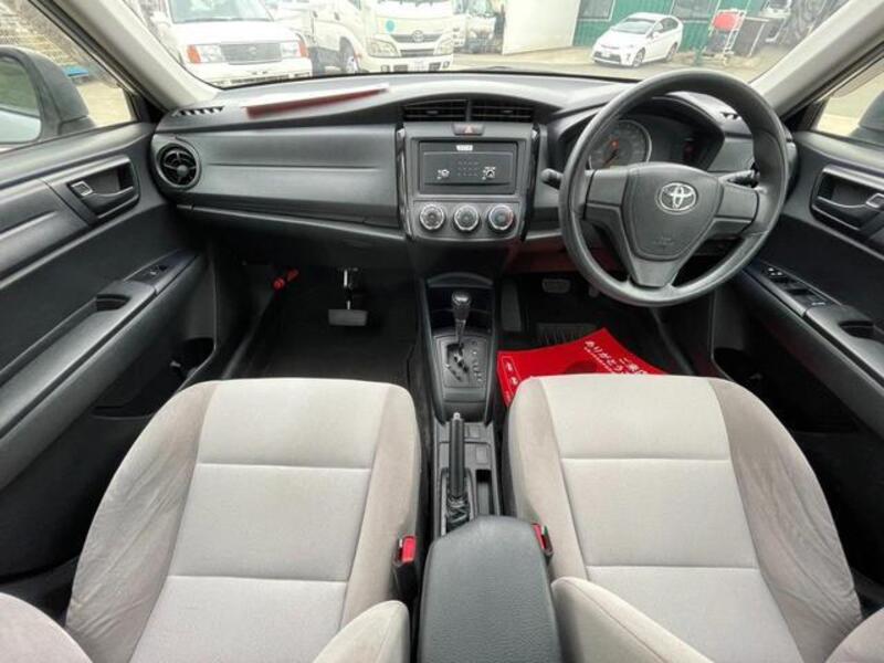 COROLLA AXIO