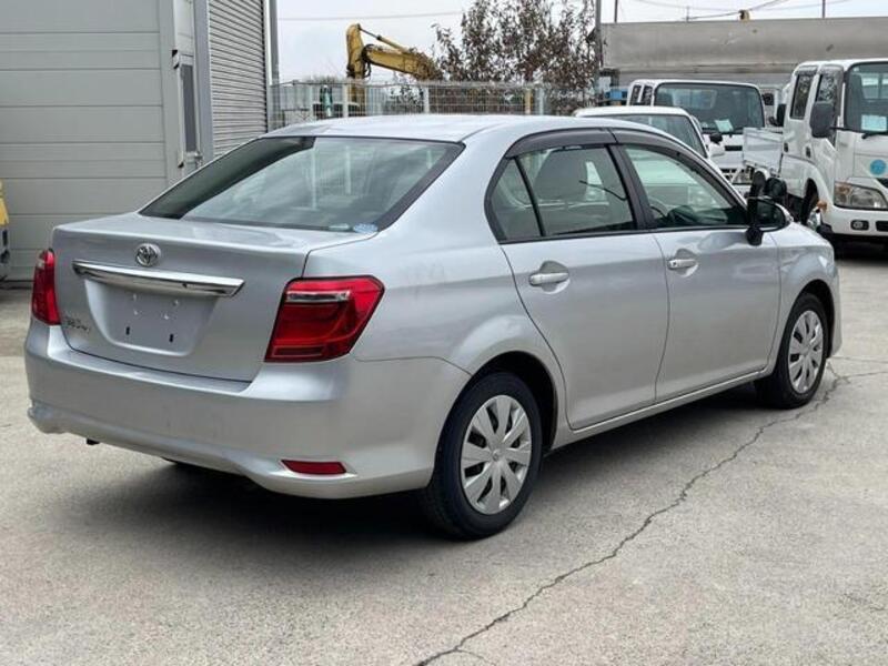 COROLLA AXIO