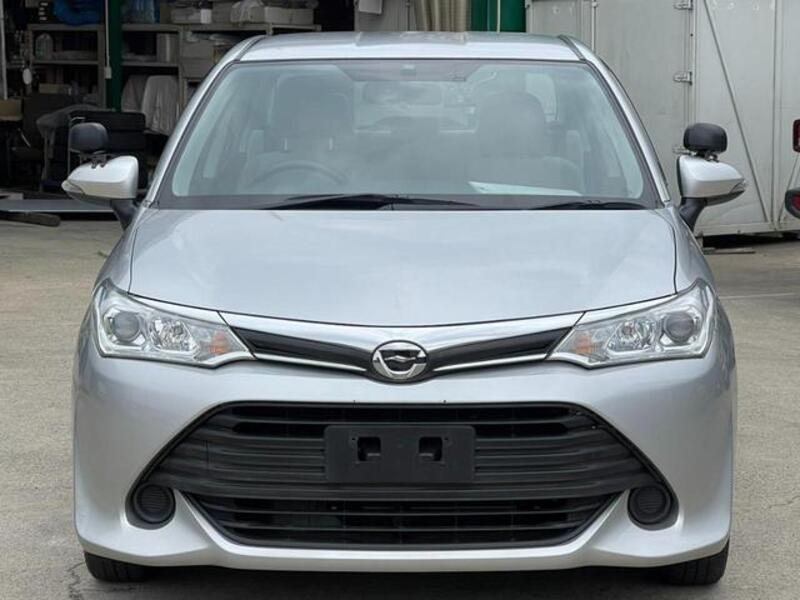 COROLLA AXIO