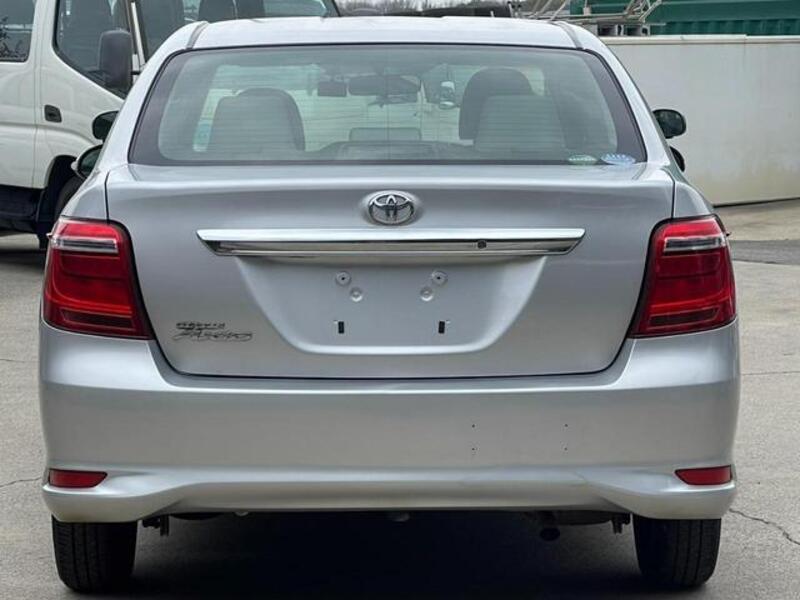 COROLLA AXIO