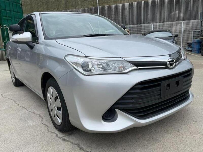 COROLLA AXIO