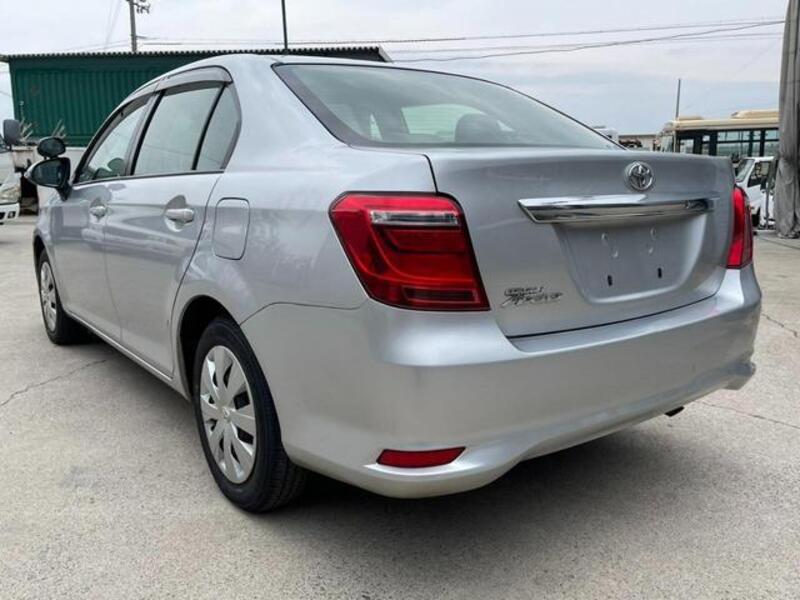 COROLLA AXIO