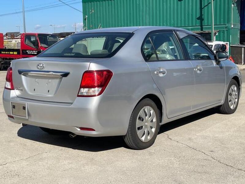 COROLLA AXIO