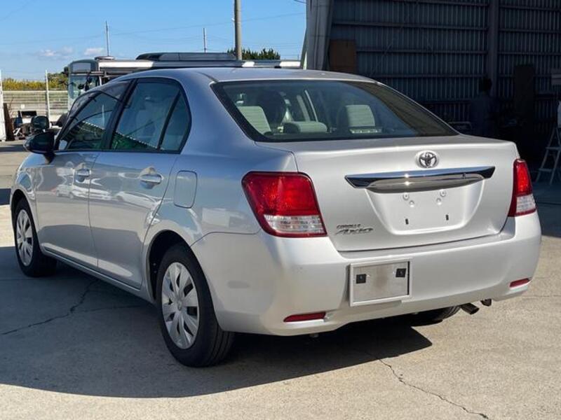 COROLLA AXIO