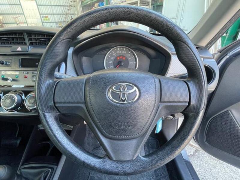 COROLLA AXIO