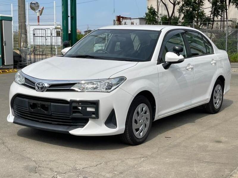 COROLLA AXIO