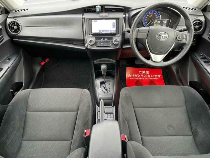 COROLLA AXIO