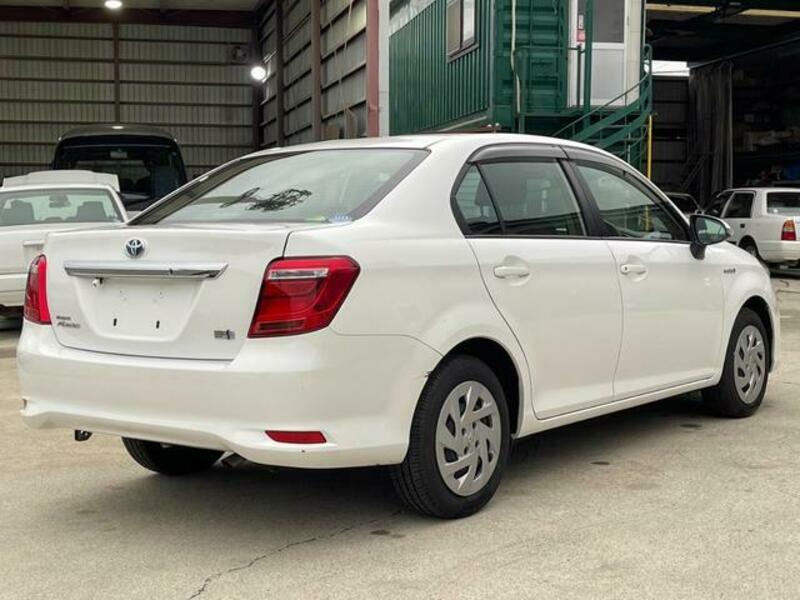COROLLA AXIO