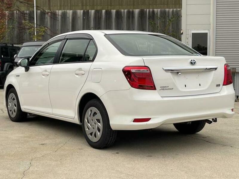 COROLLA AXIO