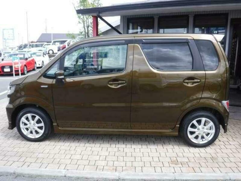 WAGON R