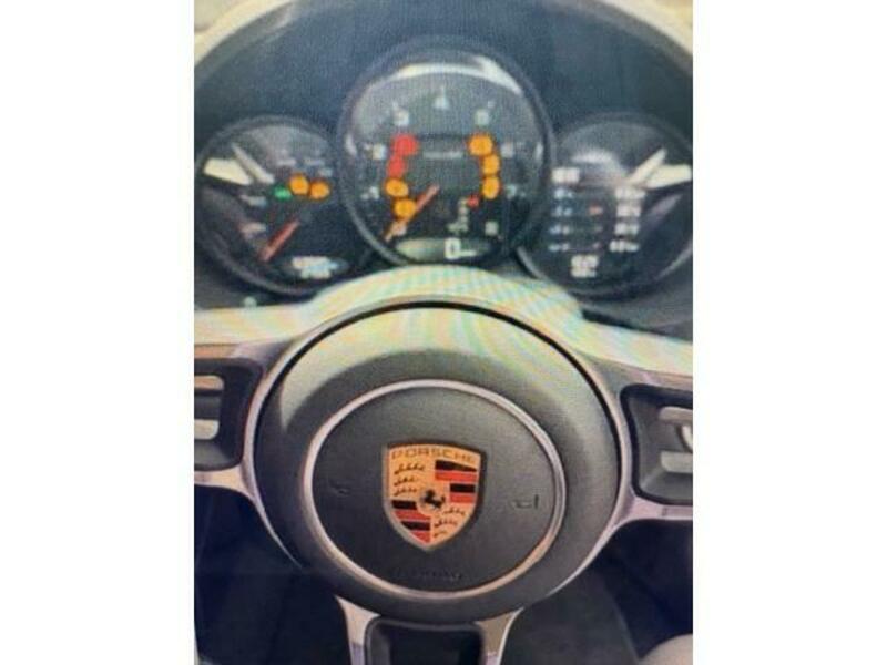 718 CAYMAN