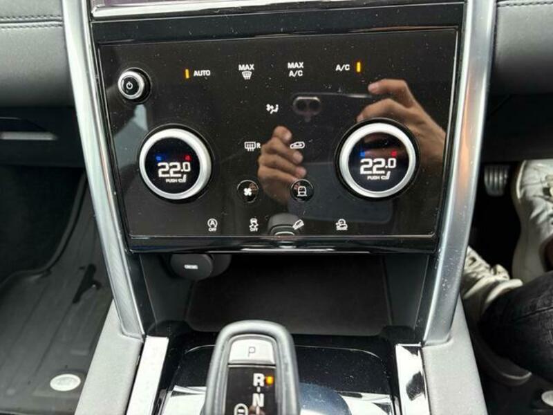 DISCOVERY SPORT