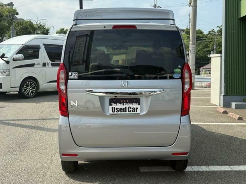 N BOX