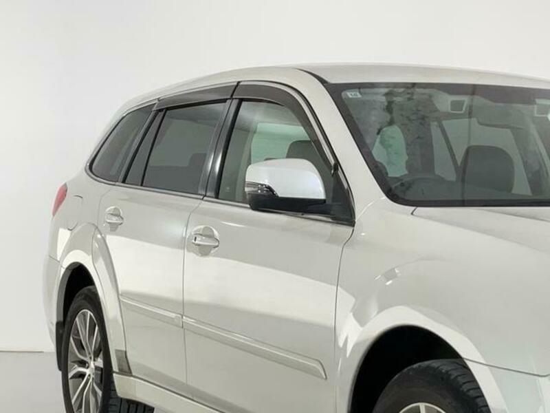 LEGACY OUTBACK