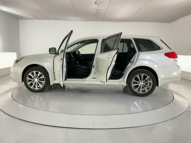 LEGACY OUTBACK