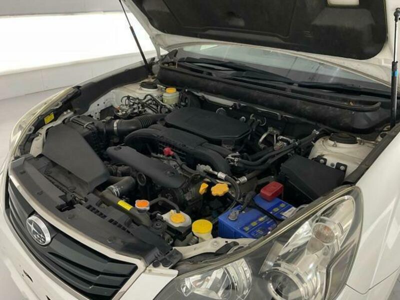 LEGACY OUTBACK