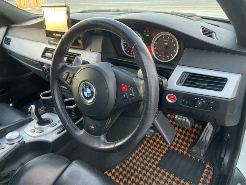 M5