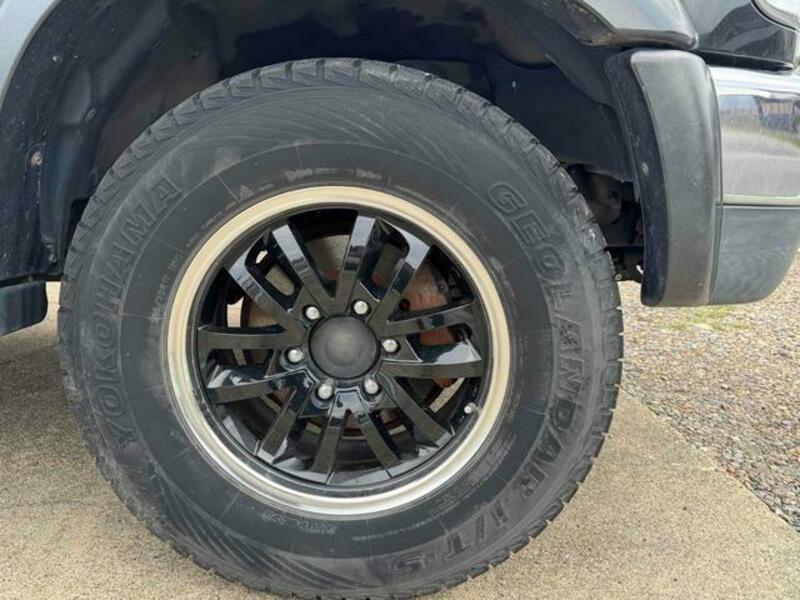 HILUX SURF