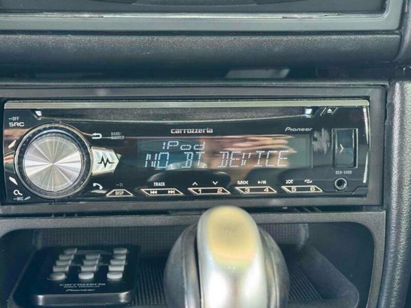 911