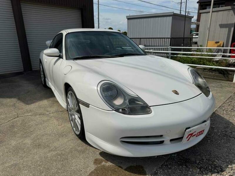 911