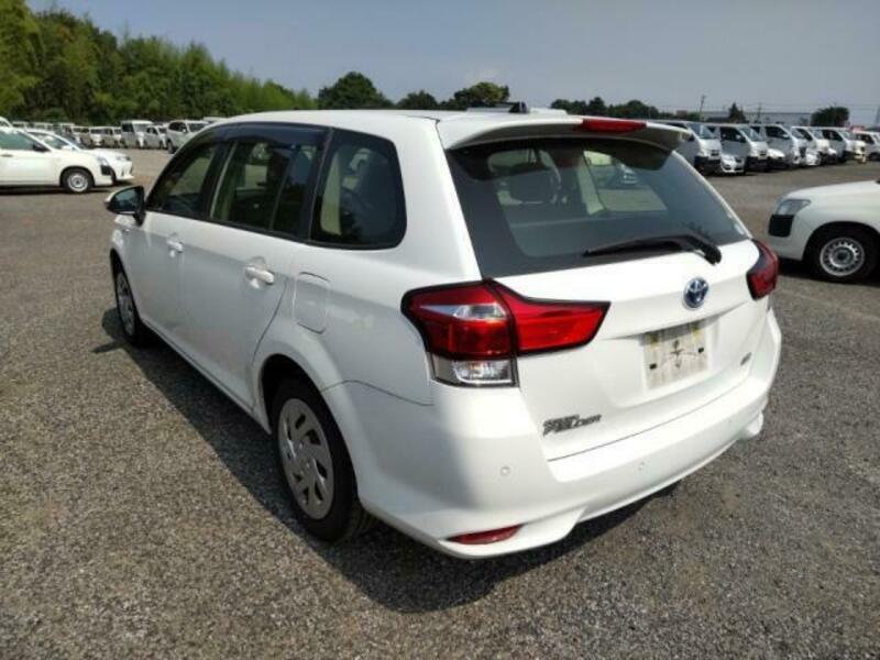 COROLLA FIELDER