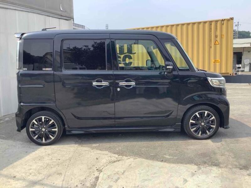 SPACIA CUSTOM