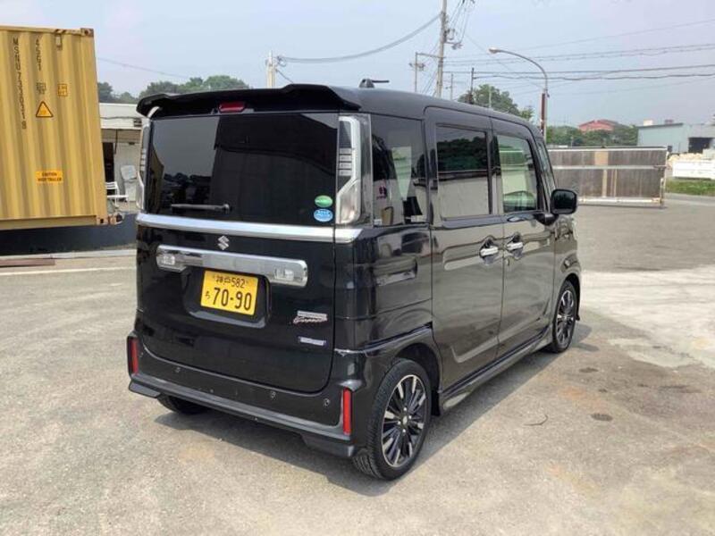 SPACIA CUSTOM