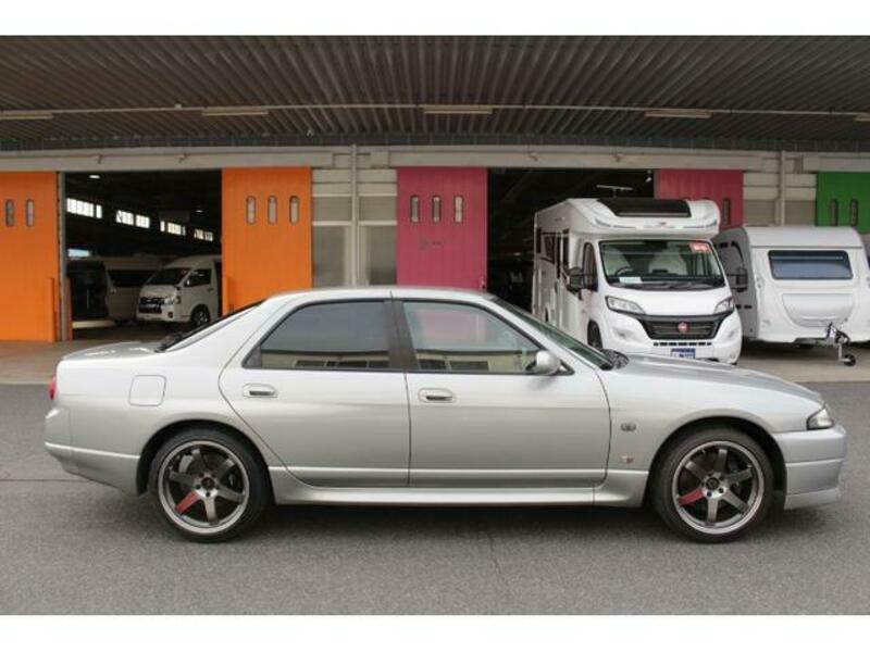 SKYLINE