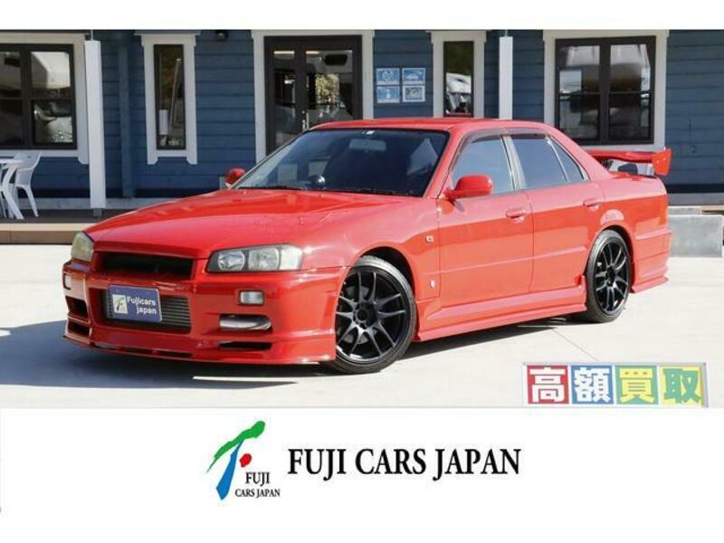 NISSAN SKYLINE