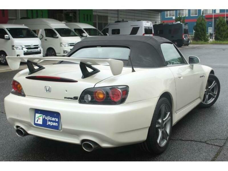 S2000
