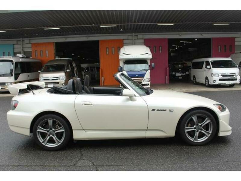 S2000
