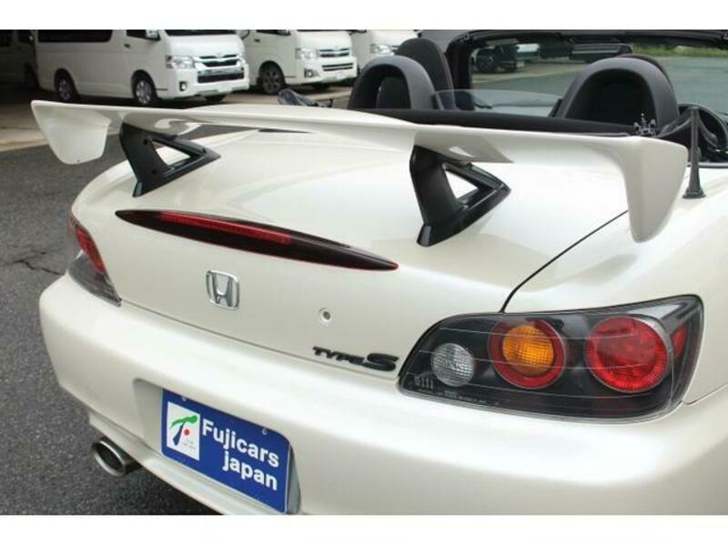 S2000