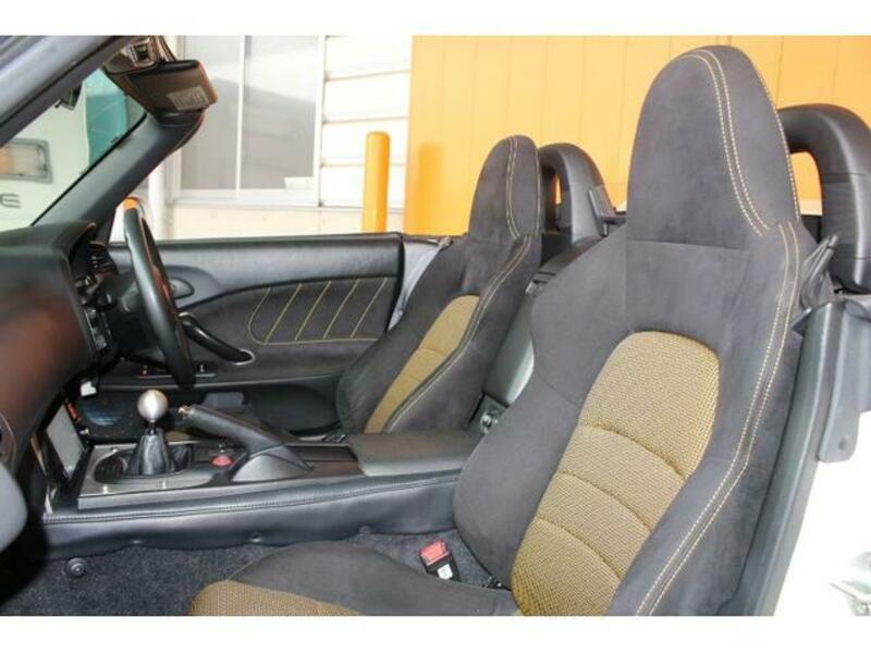 S2000