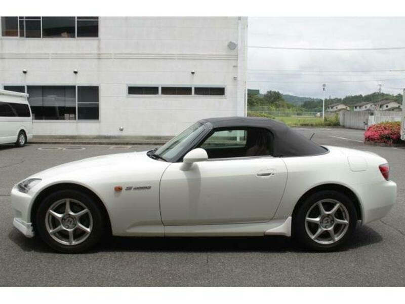 S2000
