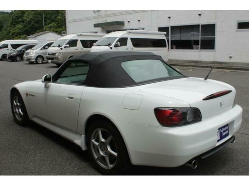 S2000