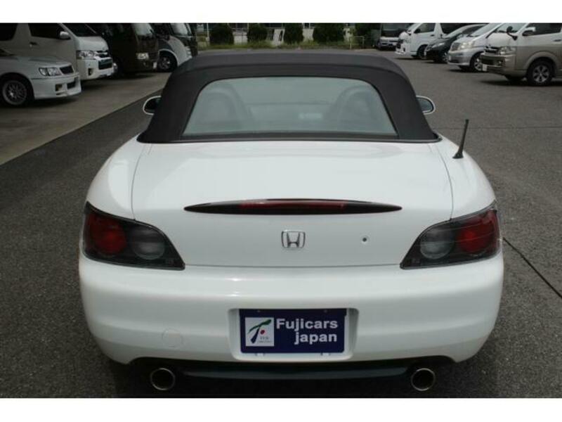 S2000