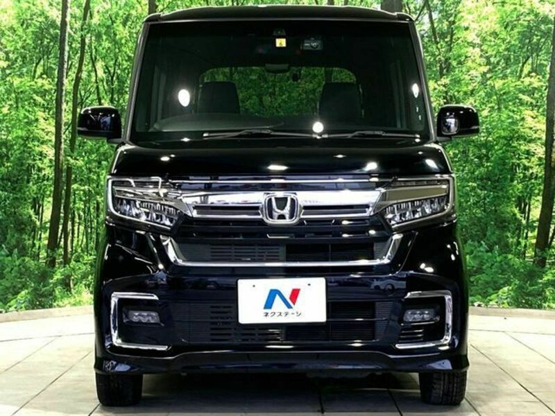 N BOX CUSTOM