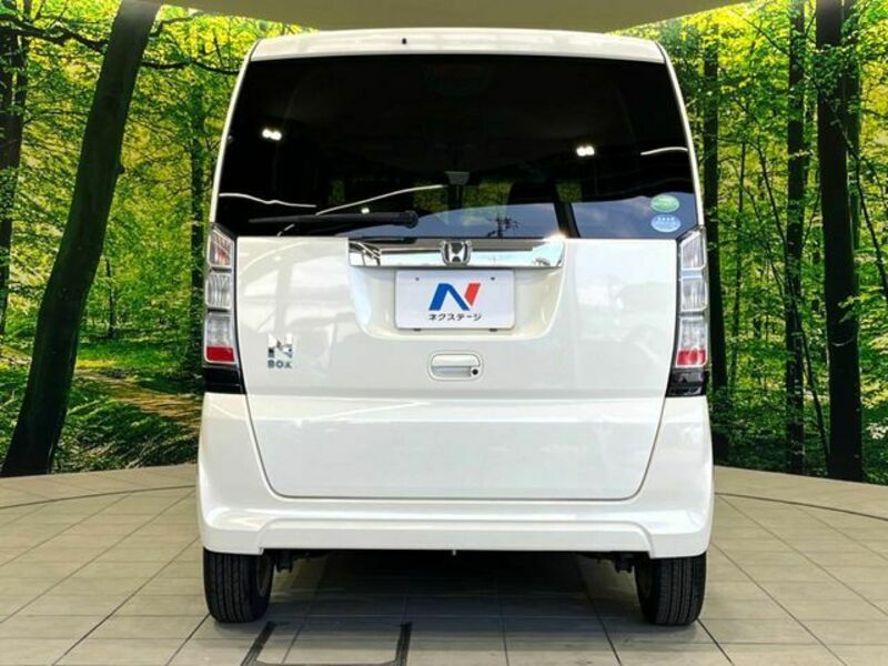 N BOX