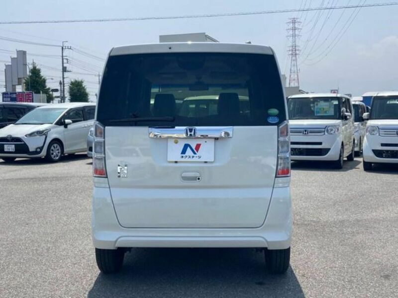 N BOX