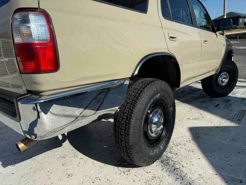 HILUX SURF