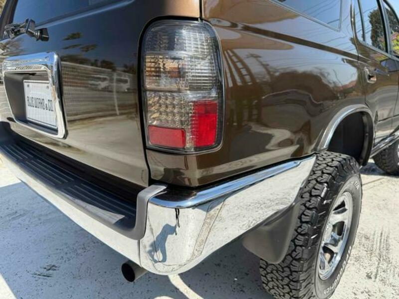 HILUX SURF