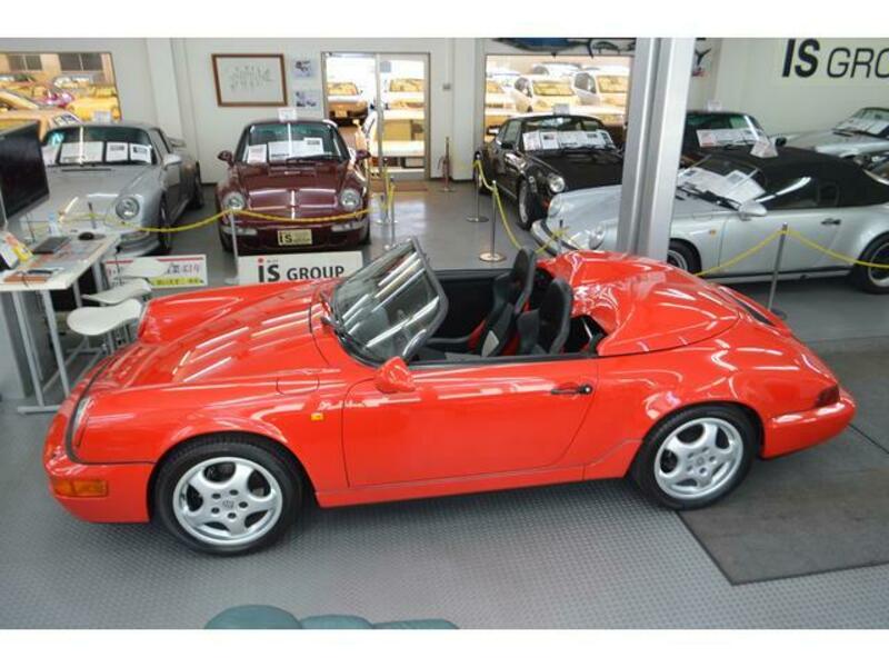 911