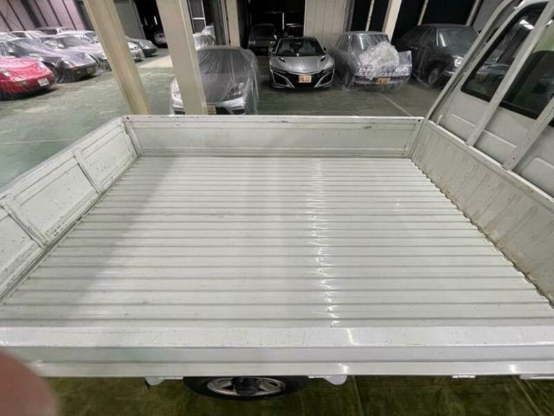 TOWNACE TRUCK