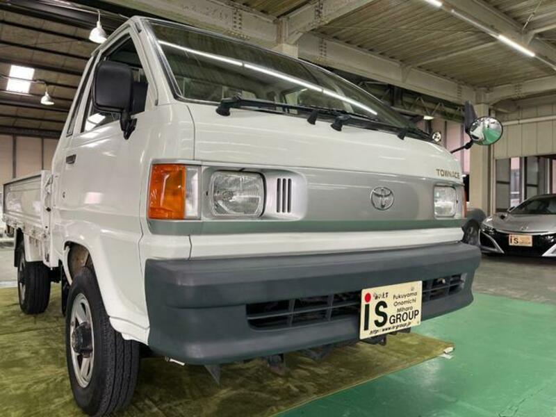 TOWNACE TRUCK